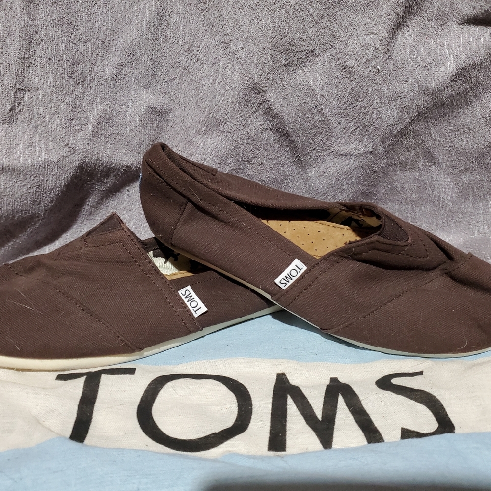 Toms Black Canvas size 9.5